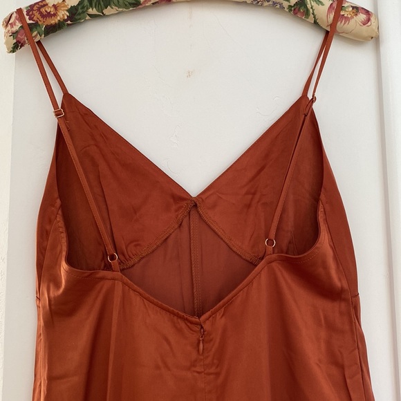 NEW WeWoreWhat Slip Sateen Wide Leg Jumpsuit in Clay Size S NWT - Picture 8 of 10